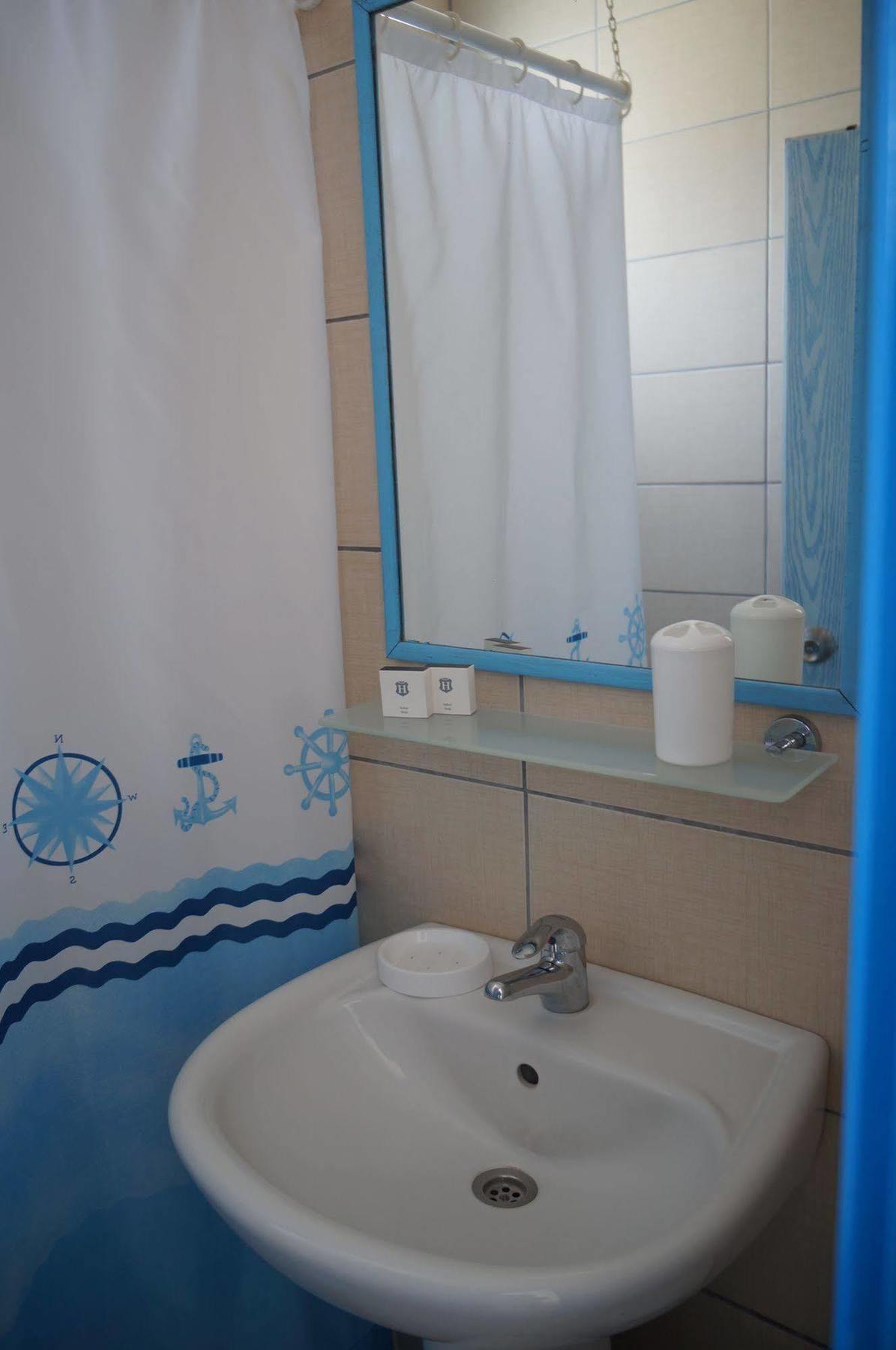 Esmana Hotel ビテツ エクステリア 写真